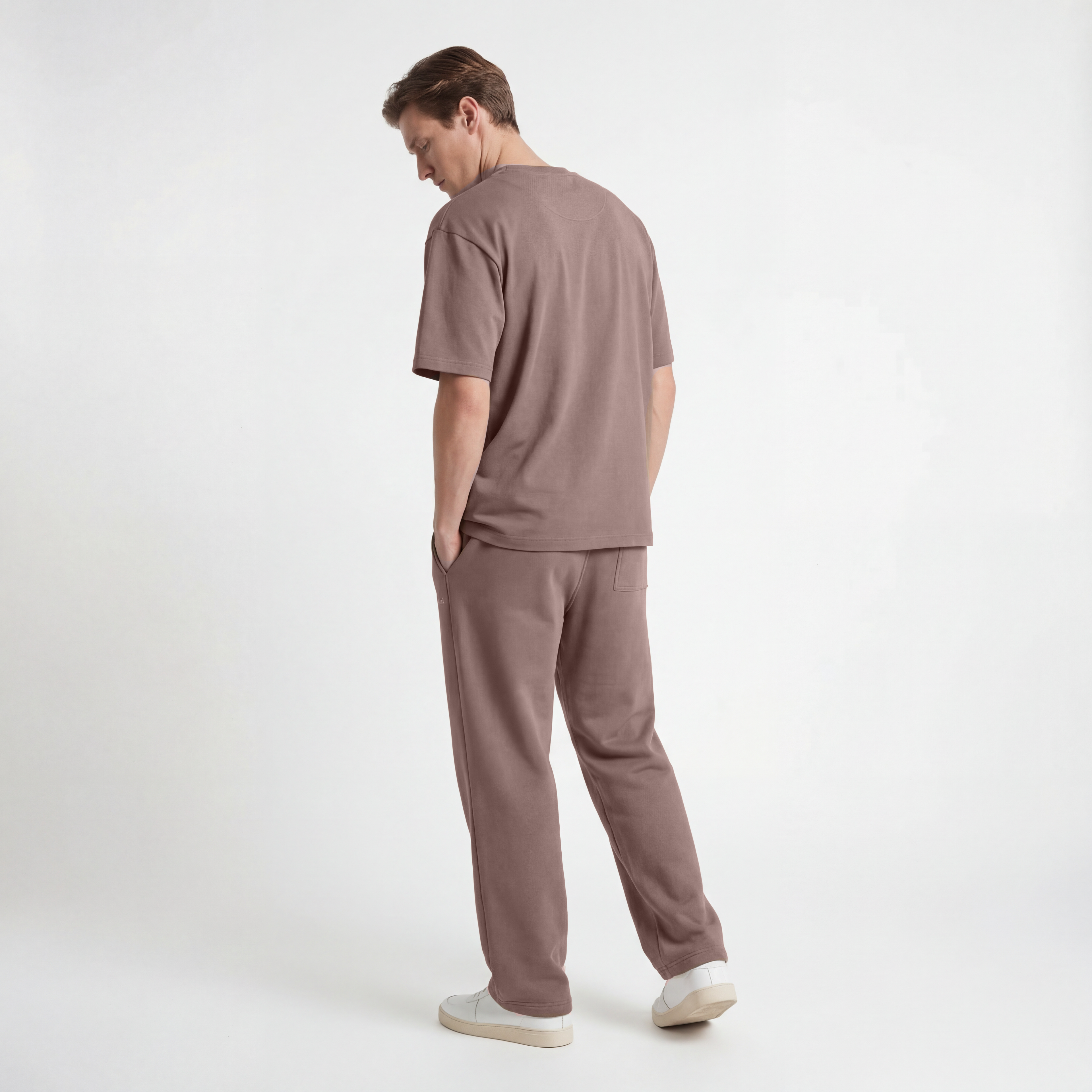 Genesis Trackpants - Dune Brown